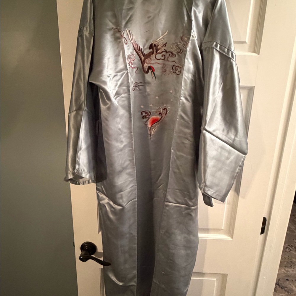 NWOT Light Blue Satin Embroidered Kimono Robe with belt
